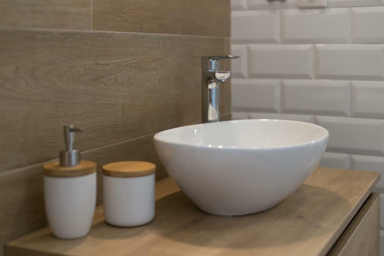 House Smolcic Apartment Otočac Екстериор снимка
