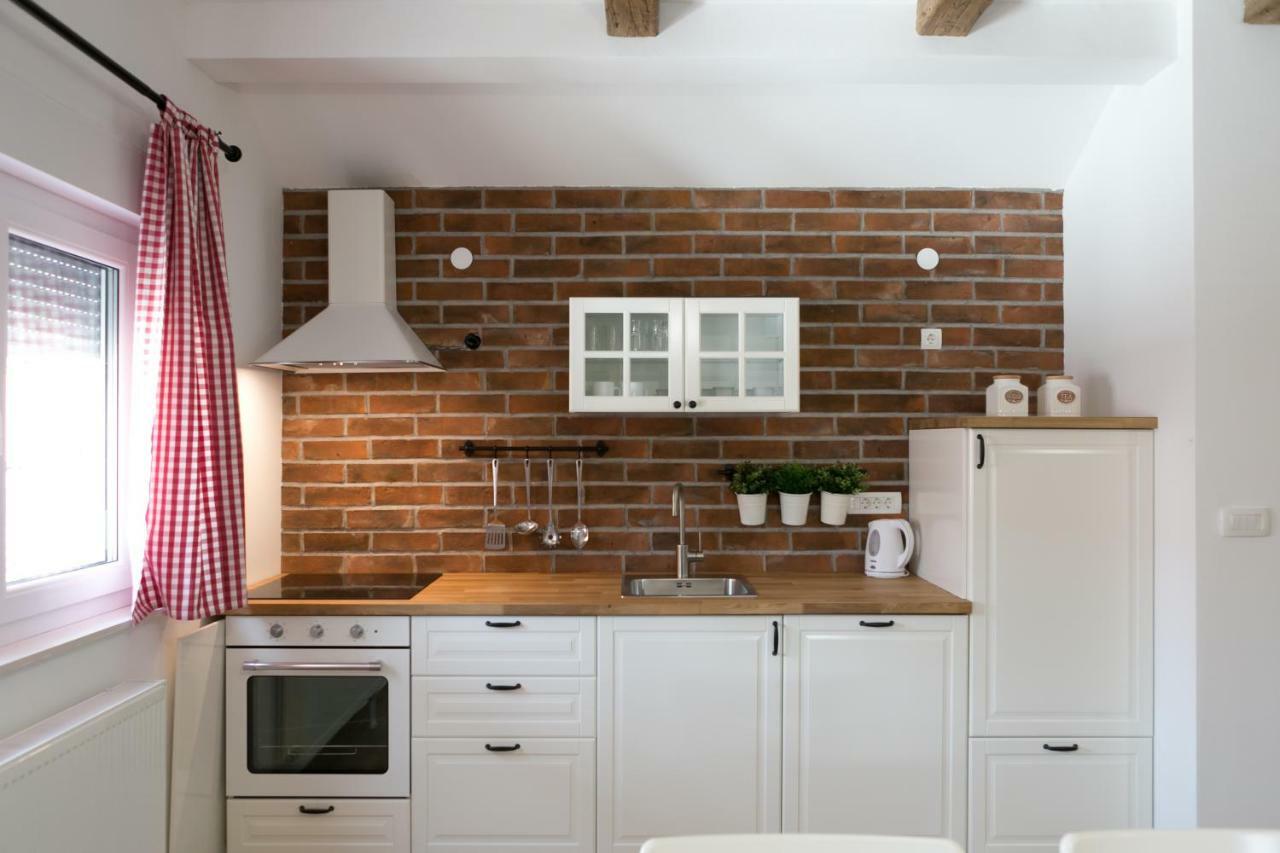 House Smolcic Apartment Otočac Екстериор снимка